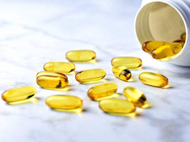 New Research Shows Vitamin D And Fish Oil Supplements May Not Be ...