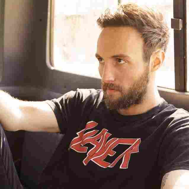 Ruston Kelly.