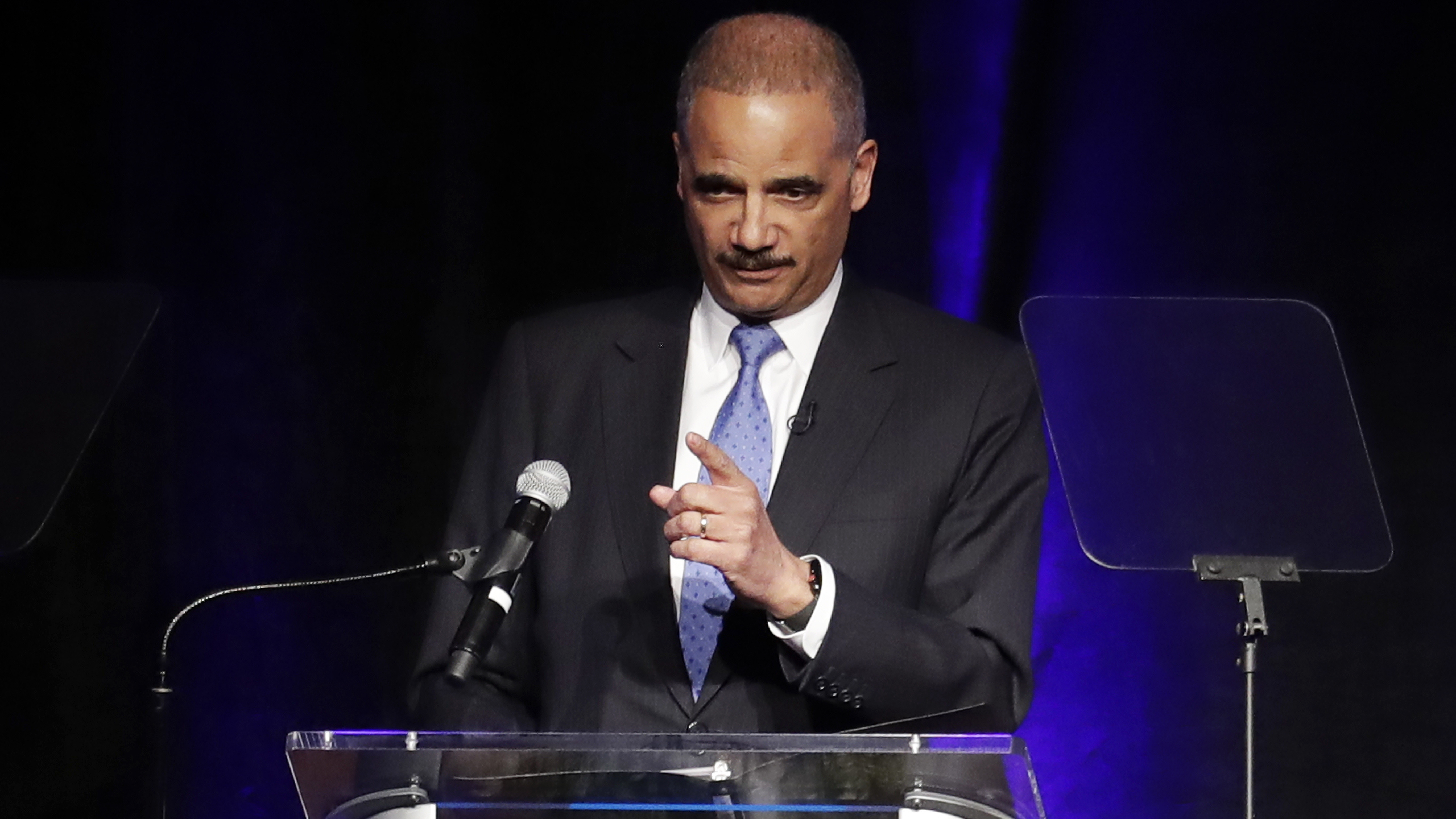 Former Attorney General Eric Holder Visits Iowa, Weighs 2020 White