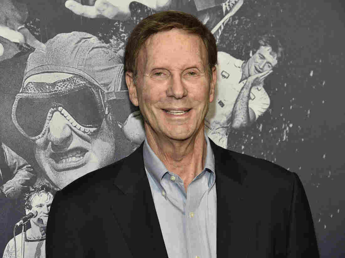 Bob Einstein, of ‘Curb’ and ‘Super Dave’ Fame, Dies at 76 Bob Einstein, of ‘Curb’ and ‘Super Dave’ Fame, Dies at 76