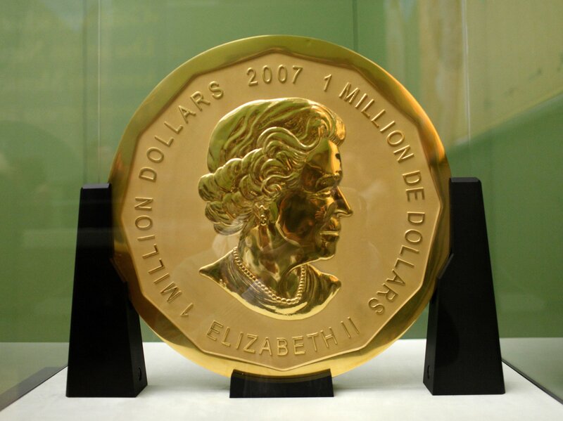 Trial For Suspects Accused Of Stealing 220 Pound Solid Gold Coin Trial For Suspects Accused Of Stealing 220 Pound Solid Gold Coin Begins In Germany
