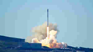 SpaceX To Lay Off 10 Percent Of Its Workforce