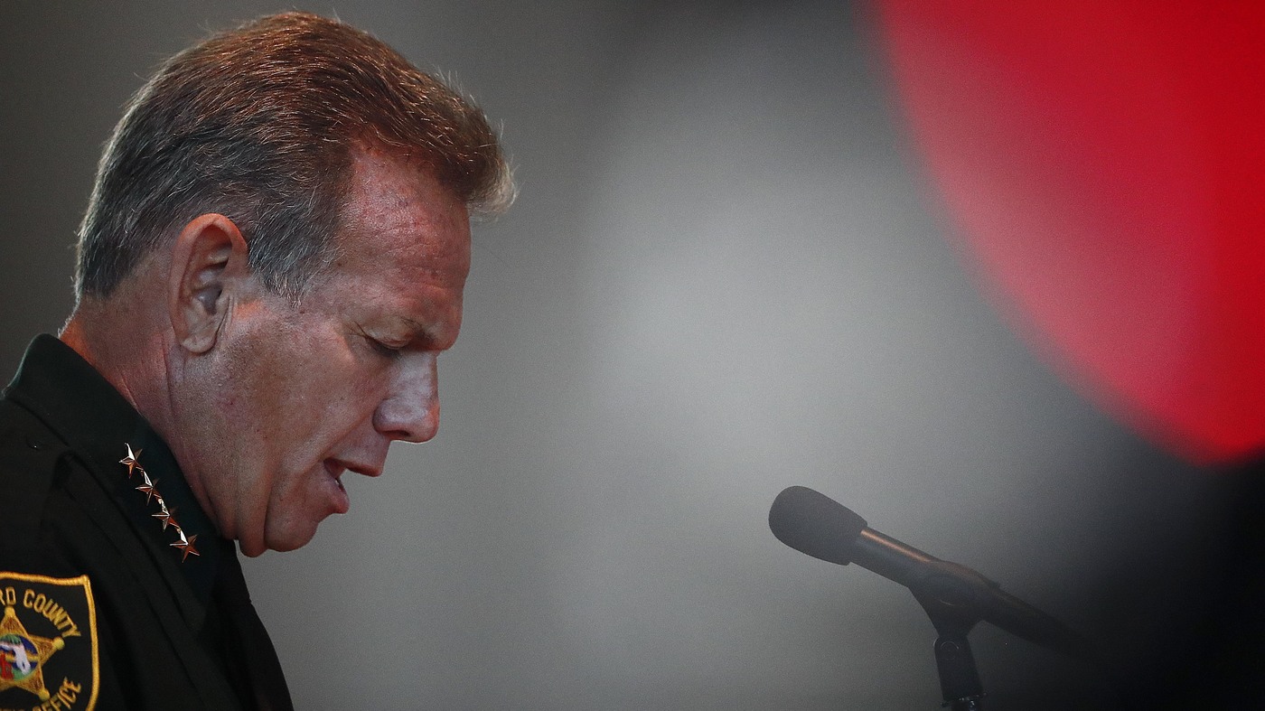 Florida Governor Replaces Broward Sheriff, Citing 'Incompetence'