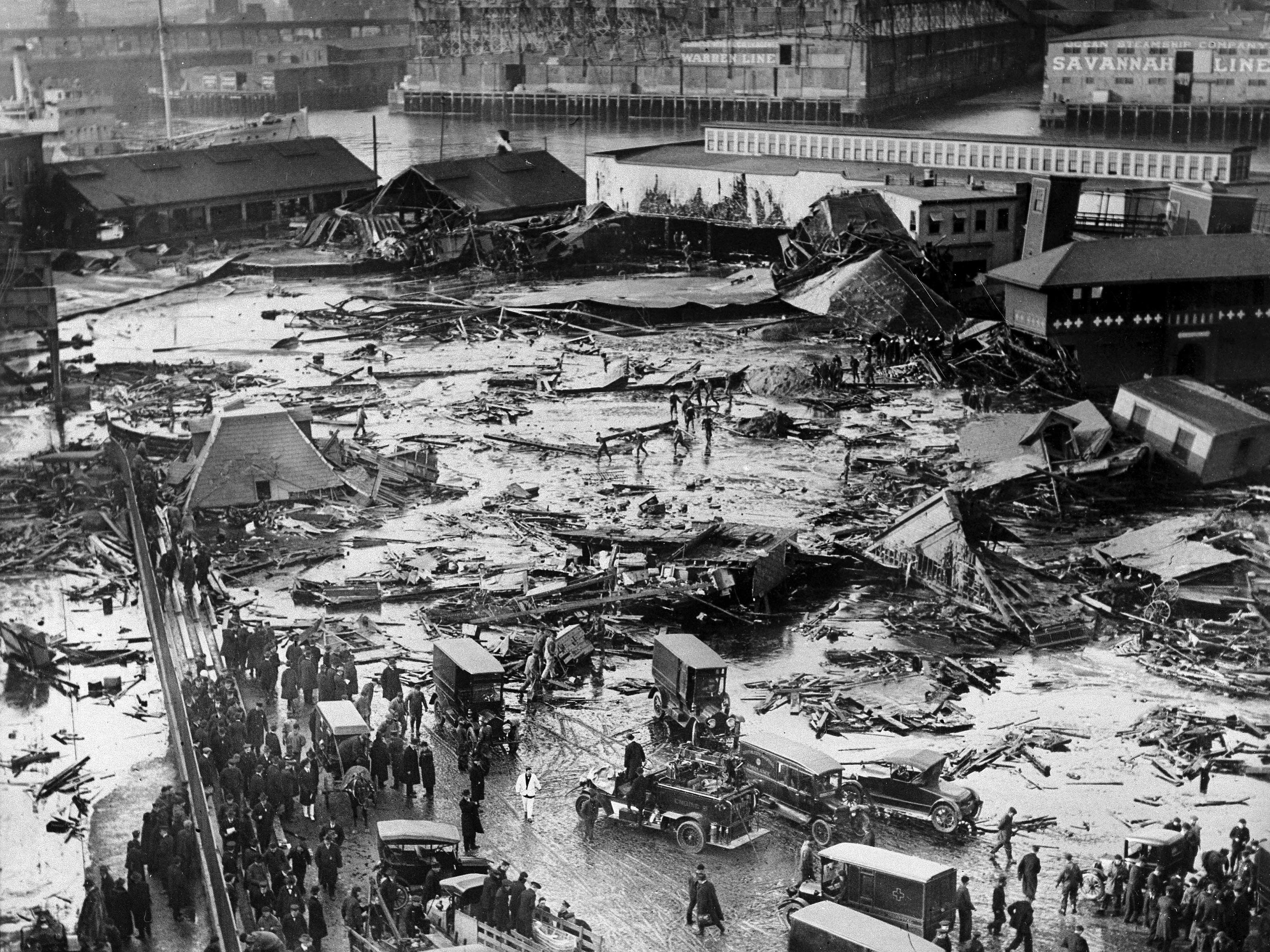 A Deadly Tsunami Of Molasses In Boston's North End NCPR News