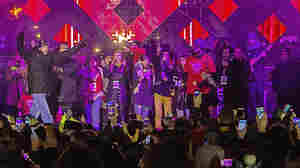 Polish Mayor Dies In Stabbing Attack During Charity Event