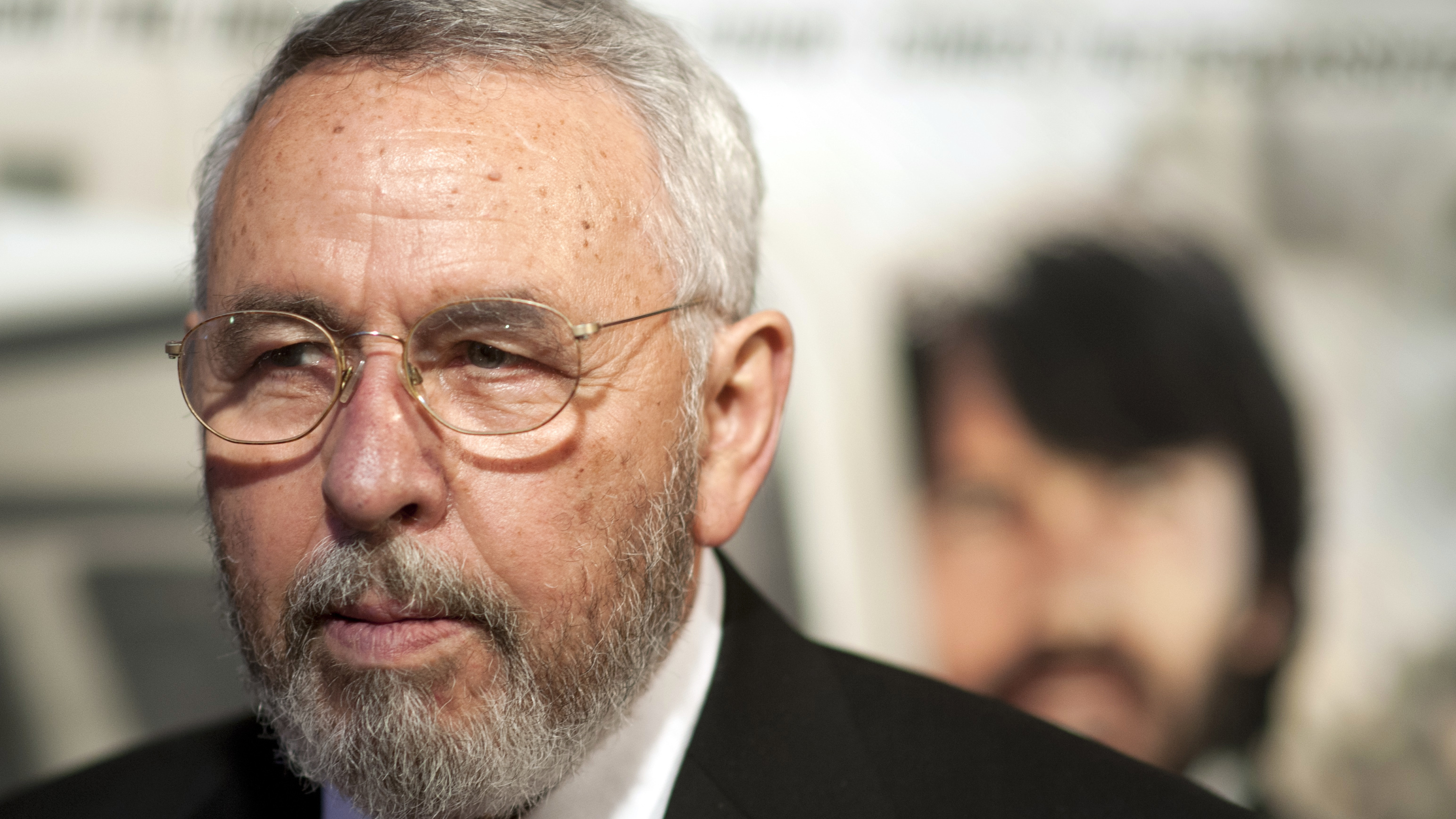 Tony Mendez, The 'Argo' Spy Who Rescued Americans In Iran, Dies At 78 NPR