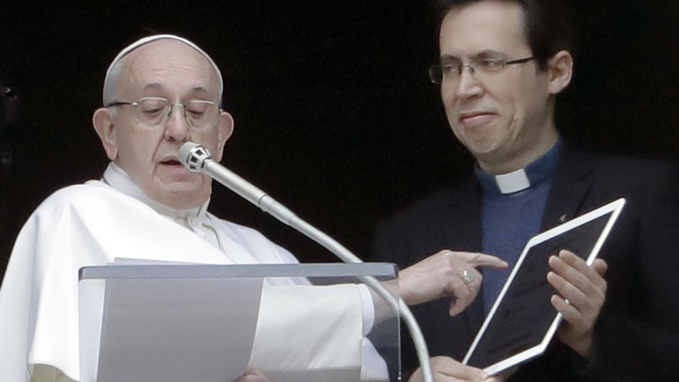 QnA VBage Pray With The Pope, From Your iPhone