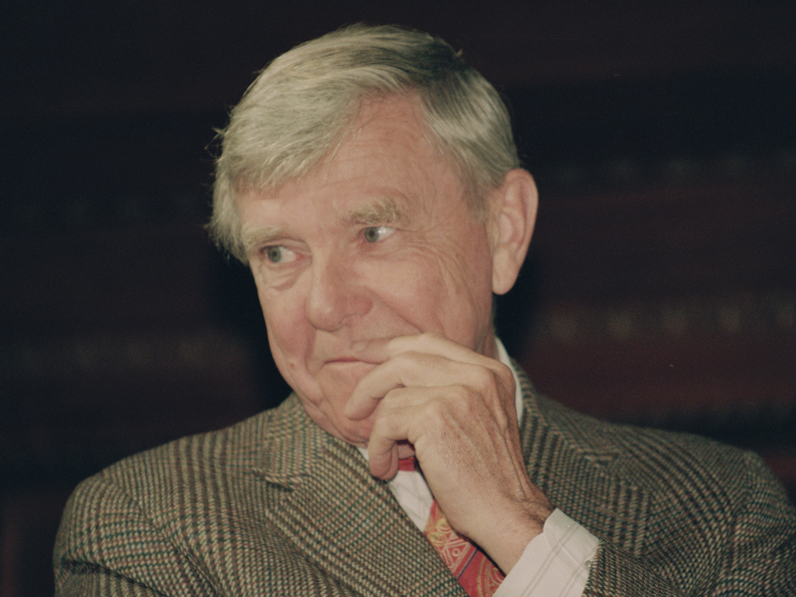 Pulitzer Prize-winning columnist Russell Baker dies at 93