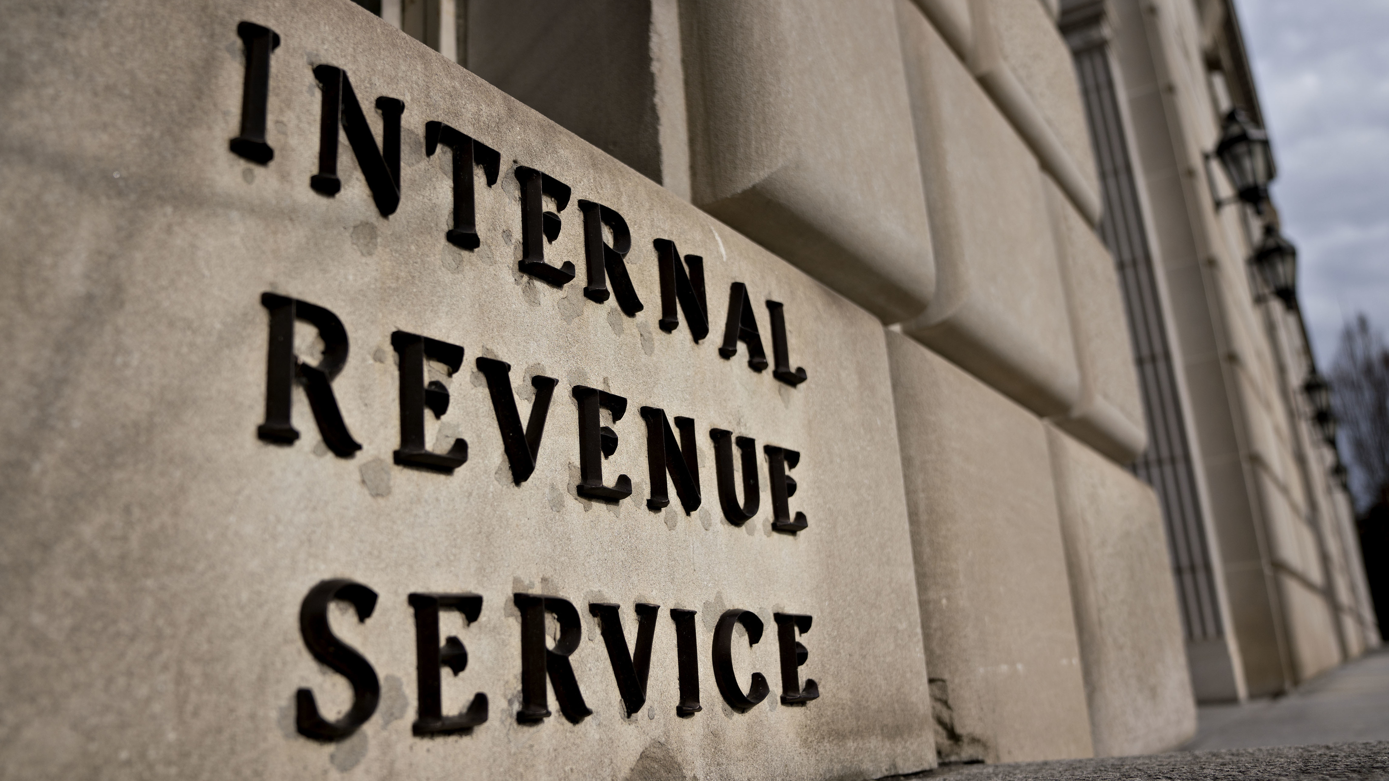 Shutdown Squeezes IRS Workers Just As The TaxFiling Season Is About To