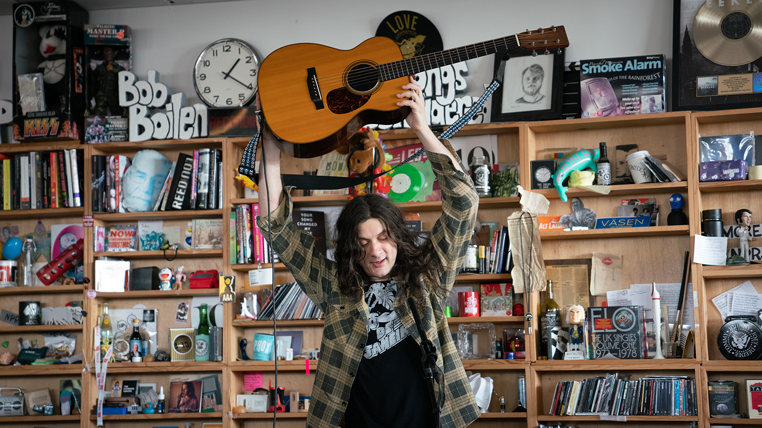 Kurt Vile: Tiny Desk Concert