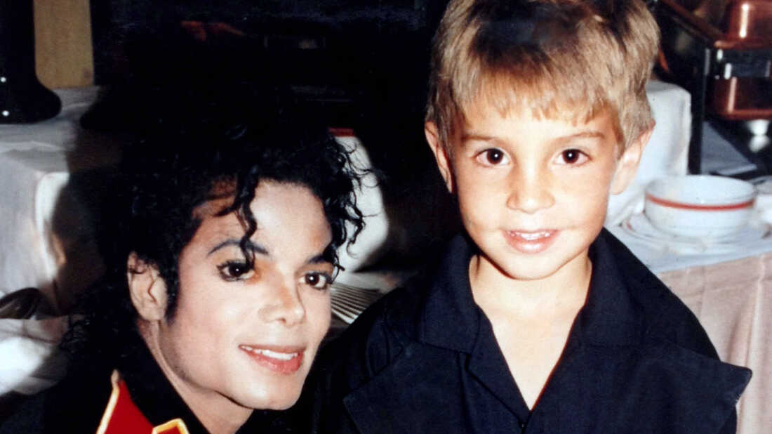 'Neverland' Director On Investigating 'What Happened Once The Bedroom Door Closed'