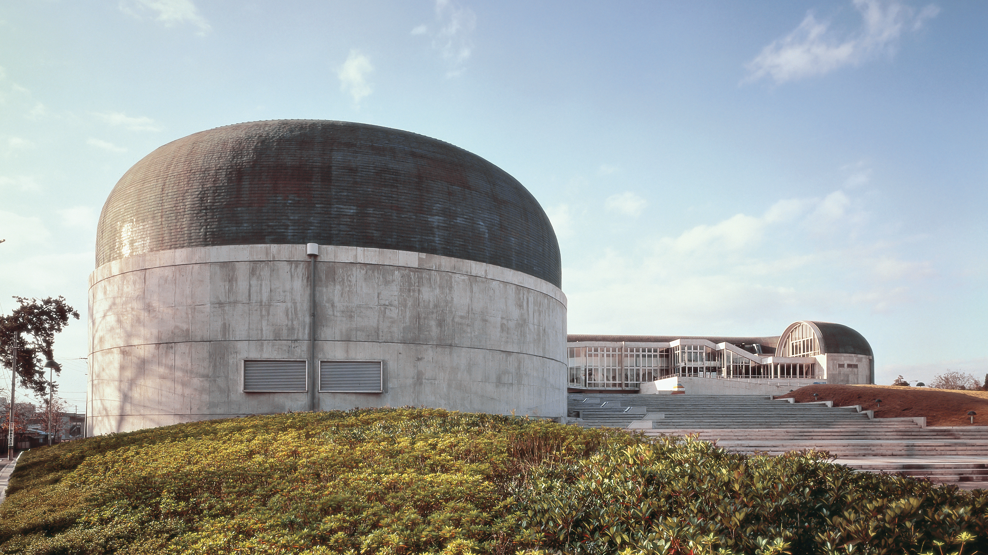 The Kitakyushu Central Library in Japan, Arata Isozaki's native country. Construction on the library was completed in the mid-1970s. (The Hyatt Foundation/Pritzker Architecture Prize)