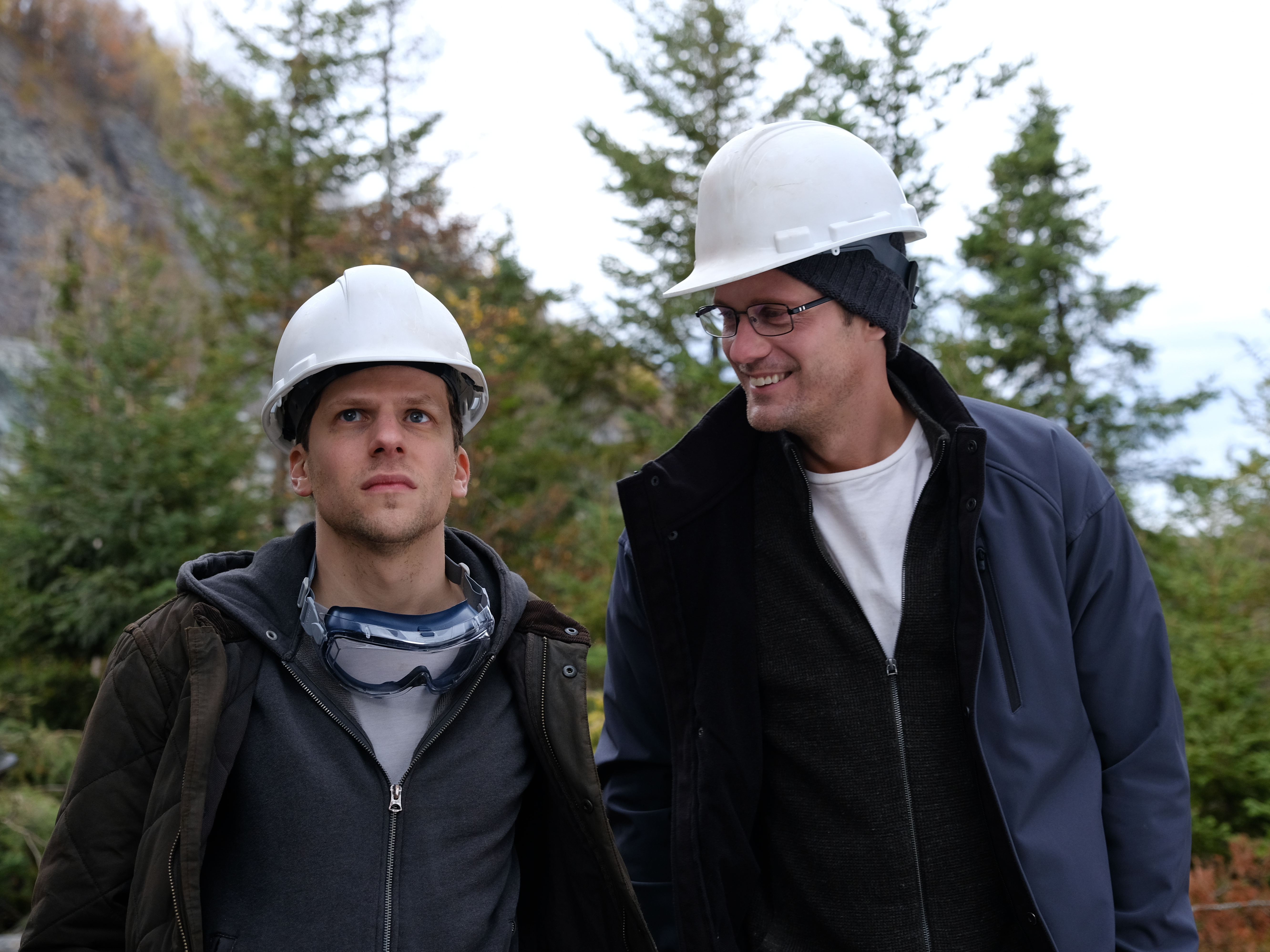 Fiber-Optic Farce 'The Hummingbird Project' Clips Its Own Wings