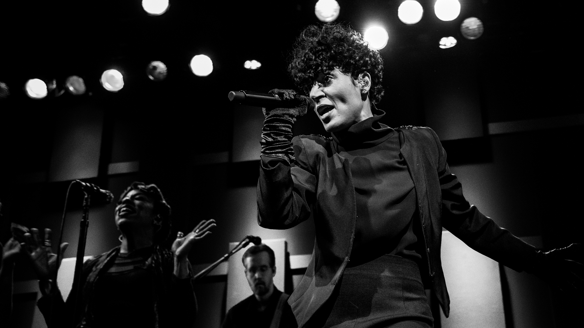Emily King performing at World Cafe Live in Philadelphia. (WXPN)