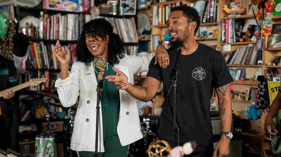 &More (Chill Moody & Donn T): Tiny Desk Concert
