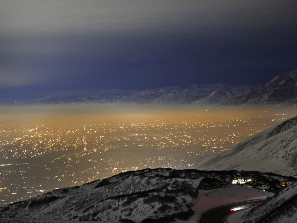 Smog fills Utah's Salt Lake Valley in January 2017. Winter weather in the area often traps air pollution that is bad for public health. (George Frey/Getty Images)