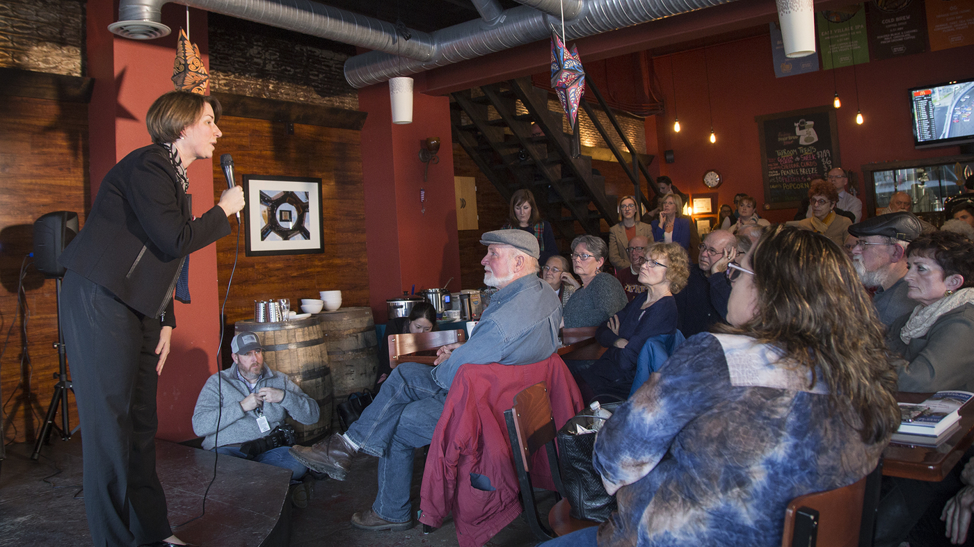 Storm Lake, Iowa, Draws 2020 Democratic Candidates To Rural America NPR