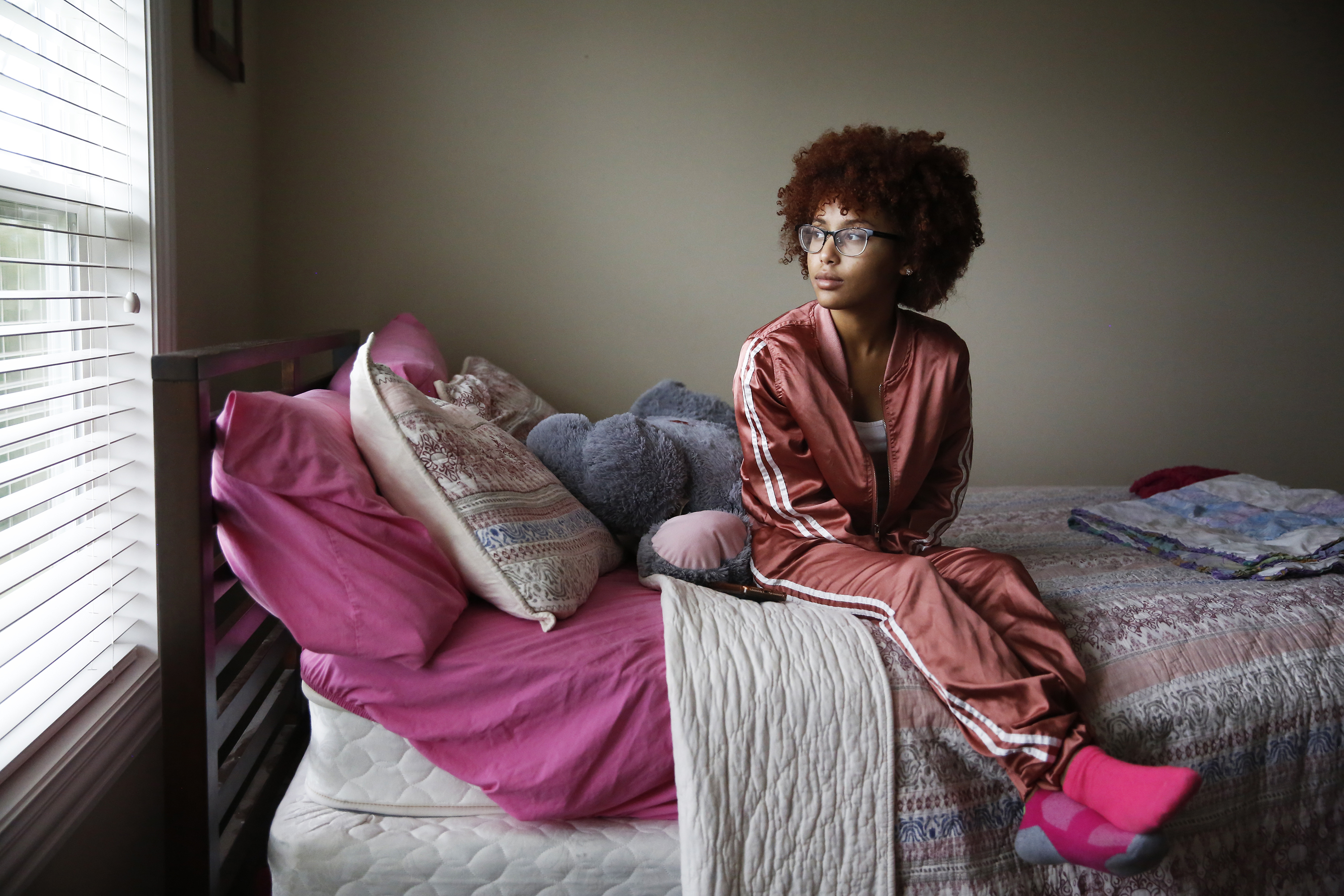 McKenna Hensley got into 10 colleges — each with its own distinctive financial aid offer. &quot;It was very confusing,&quot; she says. &quot;It makes a difference when you're paying yourself. You have to be extra careful.&quot; (NPR)