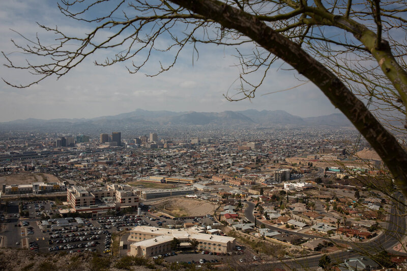Volunteer Doctors At The U S Mexico Border Face Overwhelming Need