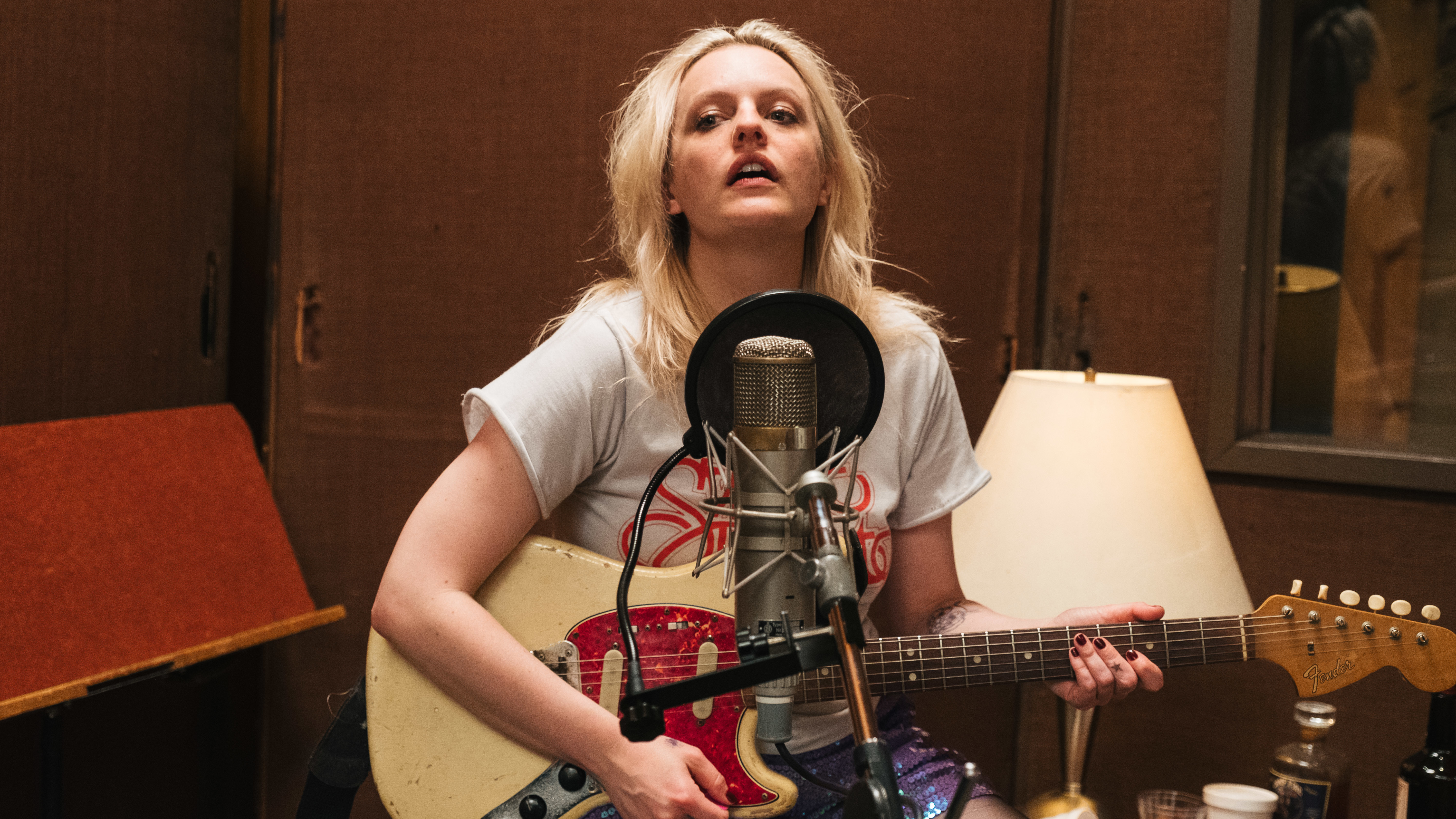 Elisabeth Moss plays a self-destructive rock star in Her Smell. 