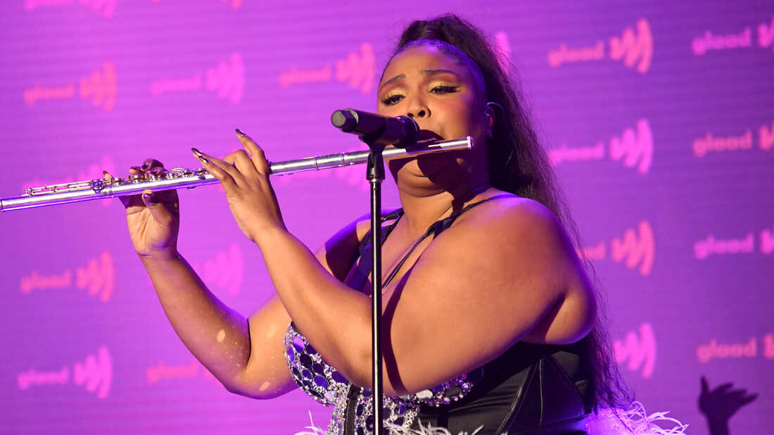 Lizzo performs onstage during the 30th Annual GLAAD Media Awards on March 28, 2019 in Beverly Hills.