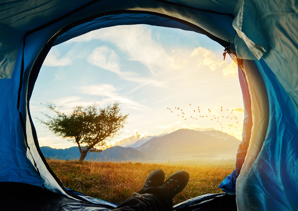 The trick, of course, is to find moments of deep relaxation wherever you are, not just on vacation. Laughing with friends can be another way to start breaking the cycle of chronic stress and help keep your heart healthy, too. (stock_colors/Getty Images)