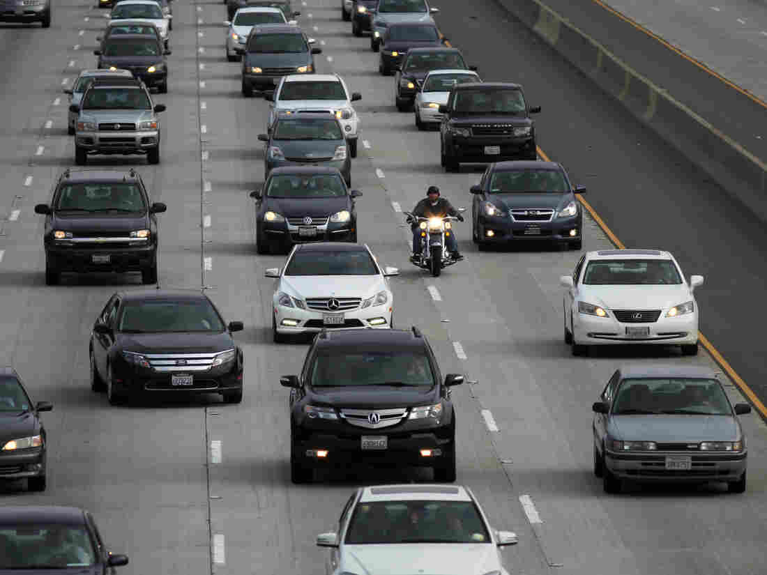 Most of Alabama's automakers want Trump to rethink emissions standards