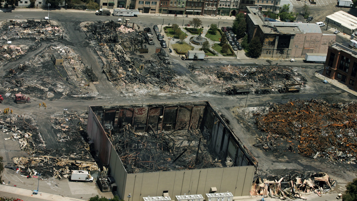 2008_universal_fire. пожары 2008. пожар 2008. пожар 2008. пожары 2008.