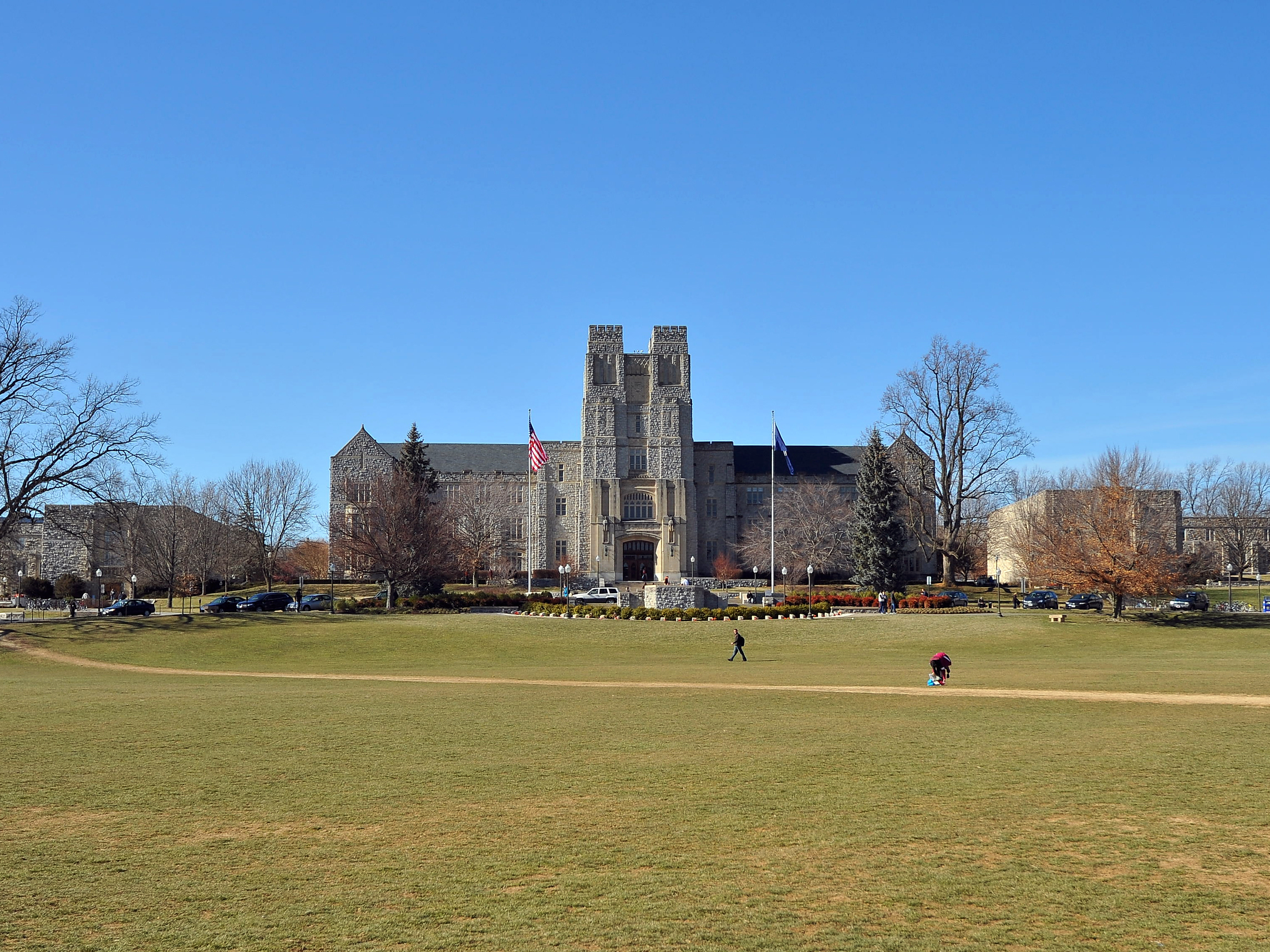 Over-Enrolled, Virginia Tech Offers Some New Students Financial ...