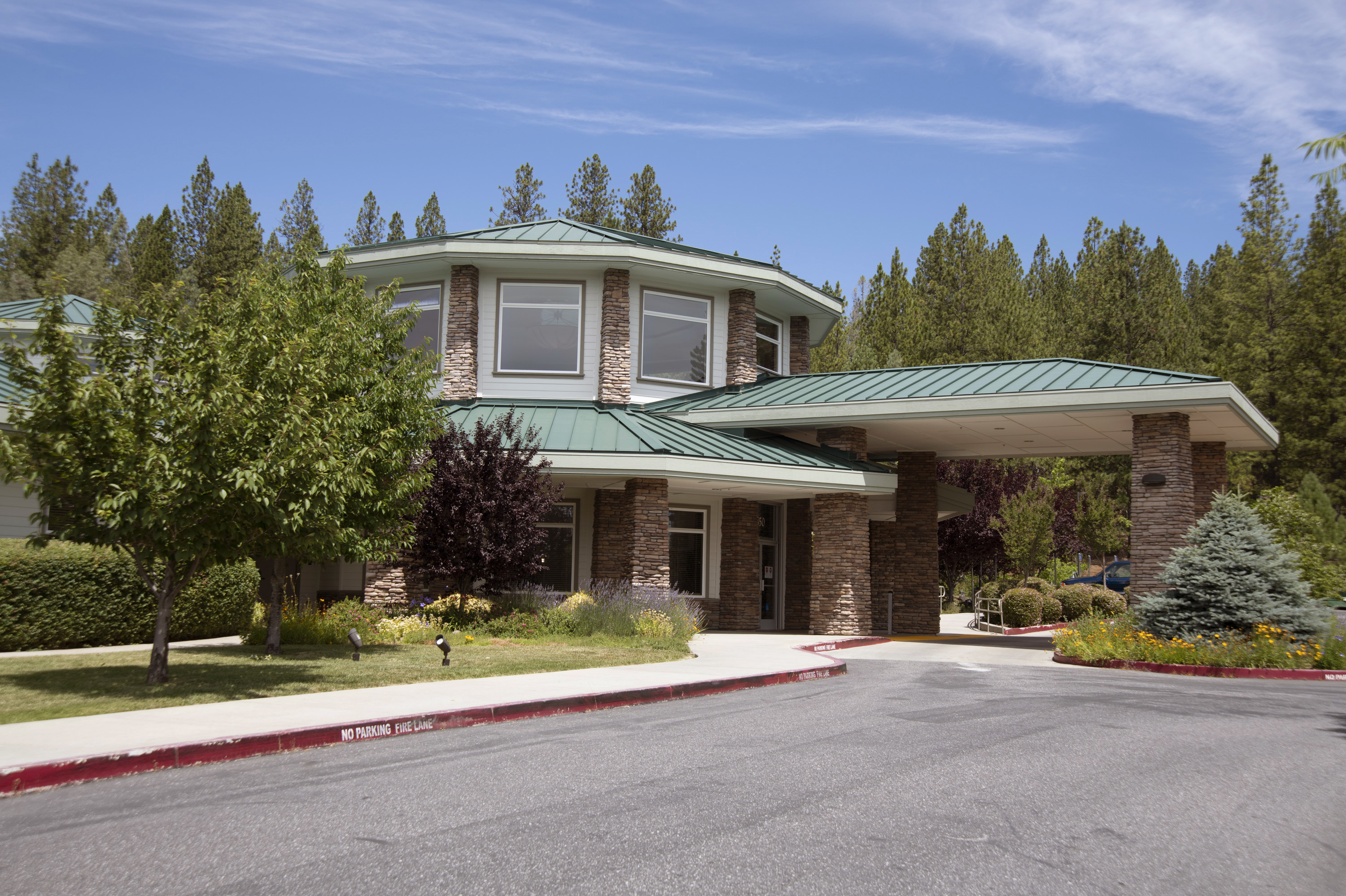 With Rural Health Care Stretched Thin, More Patients Turn To Telehealth 2 The Chapa-de Indian Health Clinic in Grass Valley, Calif., offers telehealth services for various specialties, including dermatology, gastroenterology and psychiatry.