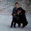 Photo of mother pleading with Mexican soldier alerts on patrol of migrants
