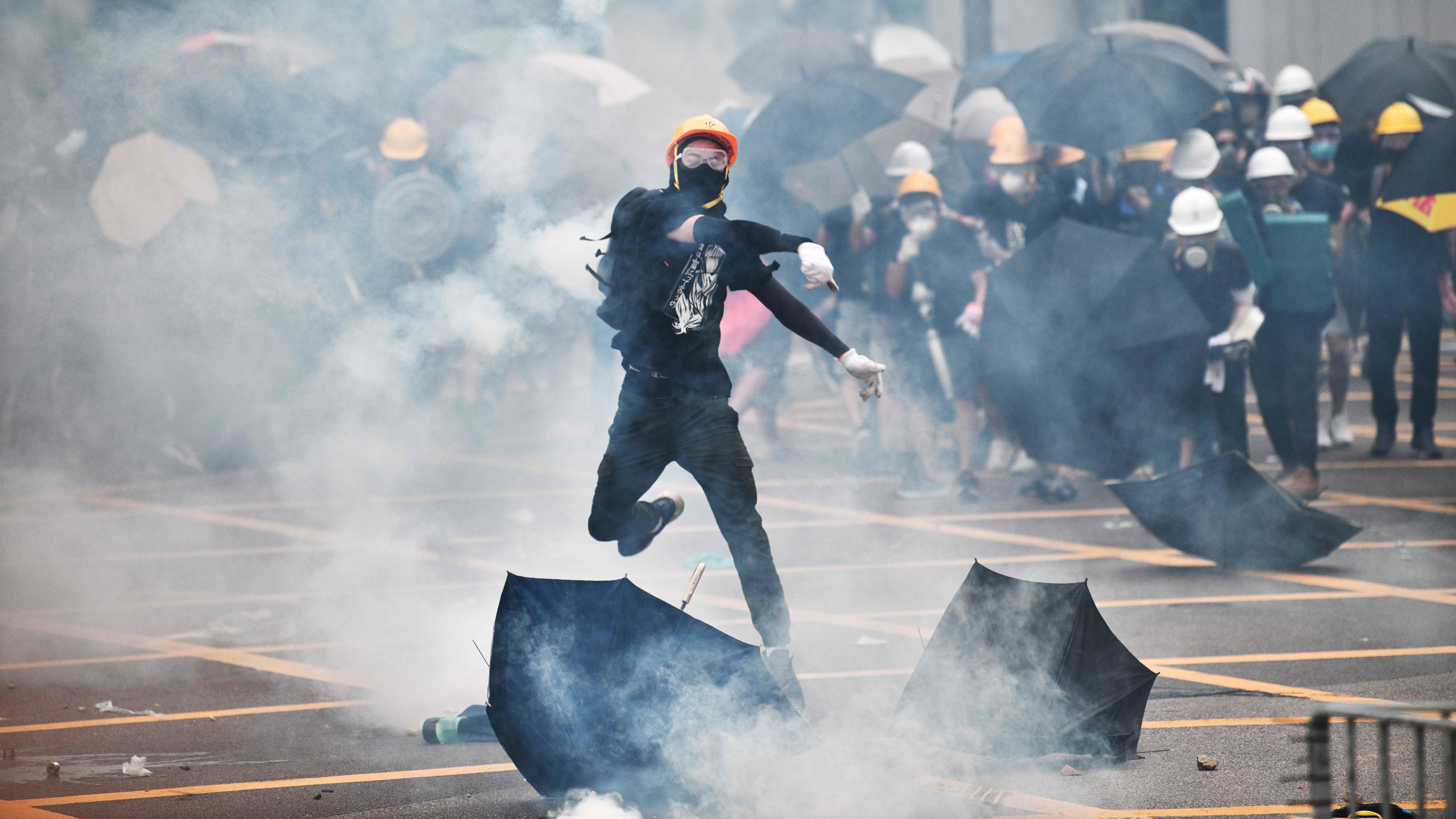 Police In Hong Kong Fire Tear Gas On Demonstrators : NPR - Vimarsana News