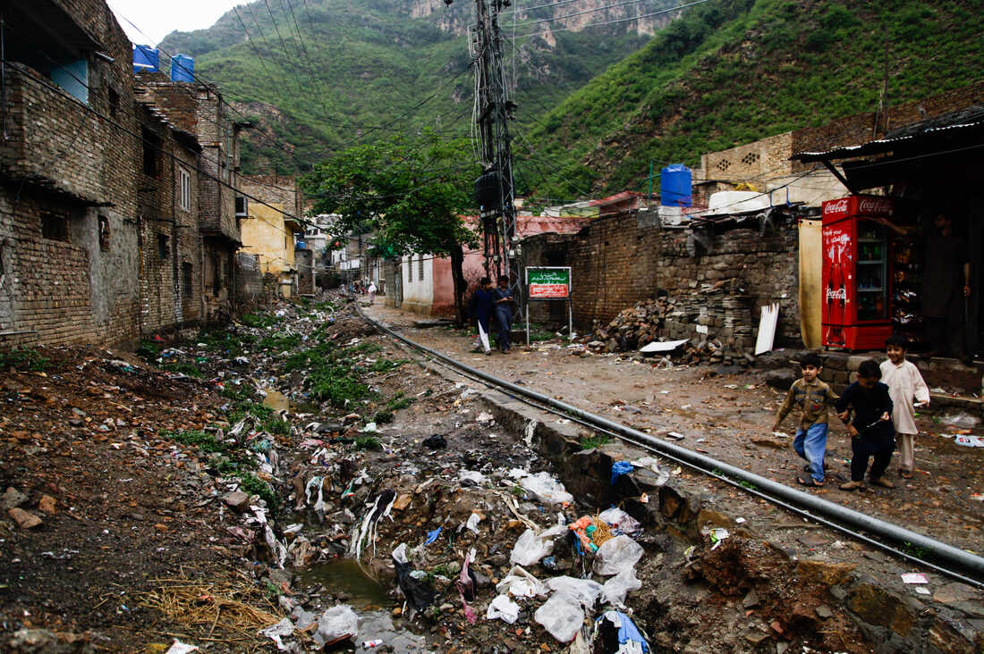 Three reasons why banning plastic bags is problematic