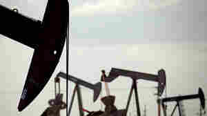 EPA Aims To Roll Back Limits On Methane Emissions From Oil And Gas Industry