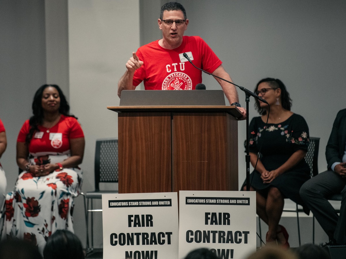 Chicago Teachers Union Votes To Authorize Strike NPR chicago-teachers-union-votes-to-authorize-strike-npr