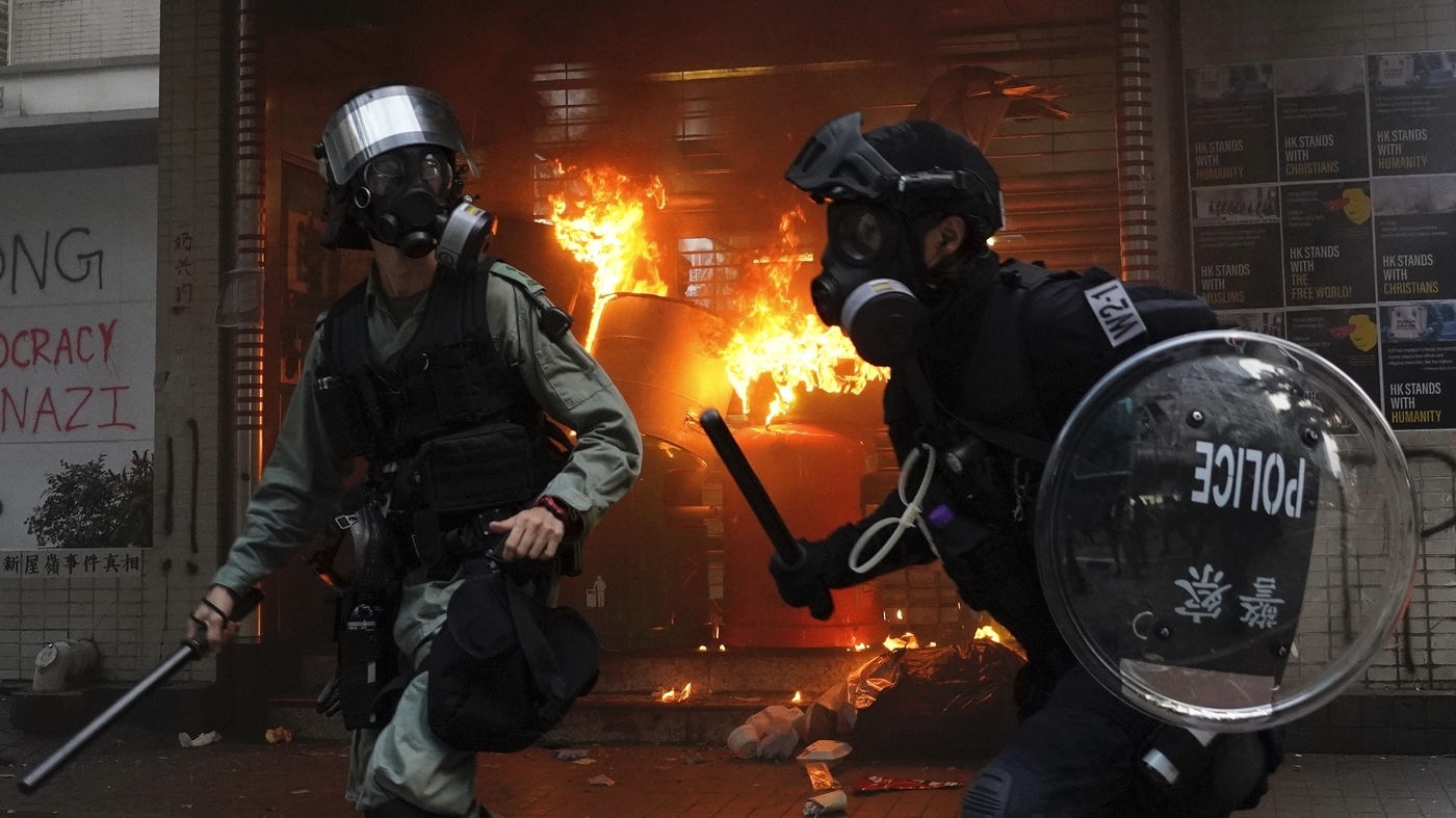 Hong Kong Protests: Chaotic Scenes Unfold In Streets Ahead Of China's National Day