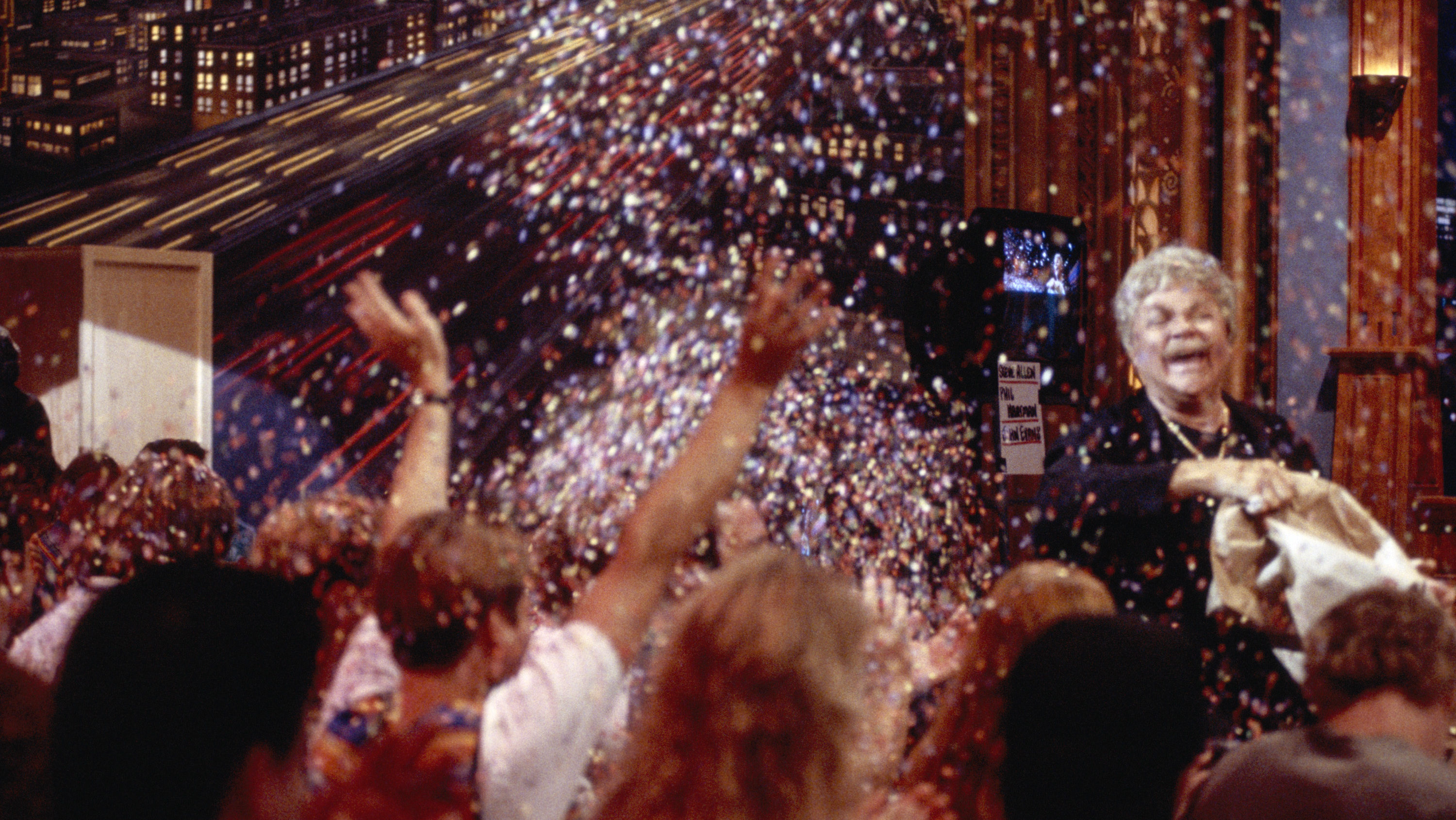 Actor/comedian Rip Taylor tosses confetti on the <em>Tonight Show</em> on Sept. 27, 1994. (NBC/NBCU Photo Bank via Getty Images)