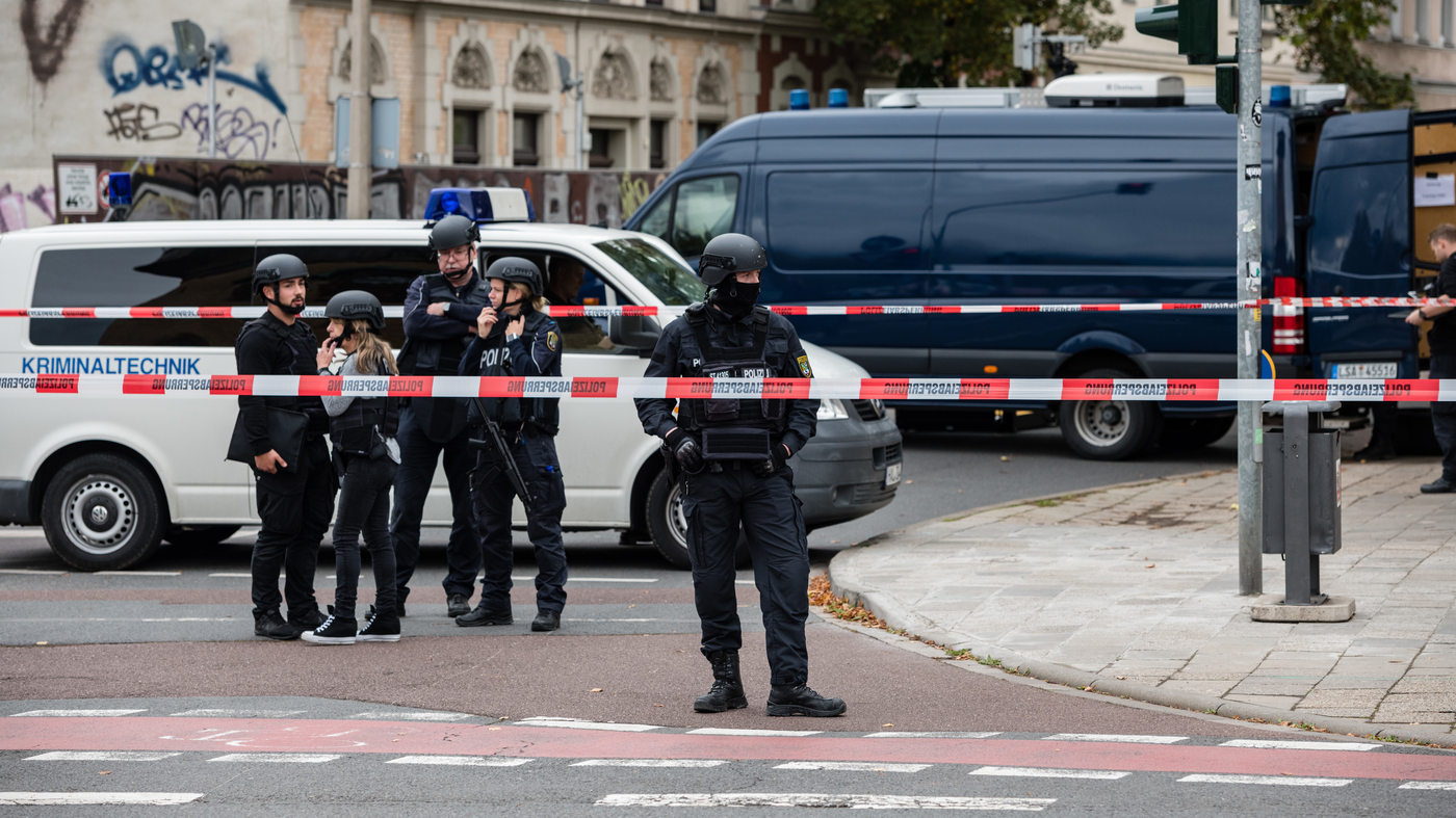 2 People Killed In Shooting In Eastern Germany In Attack Outside ...