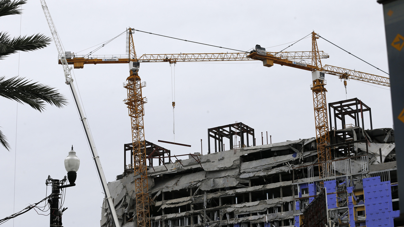 New Orleans Will Use Explosives To Topple Cranes At Hard Rock Hotel Collapse Site