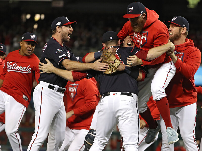 nationals away uniform