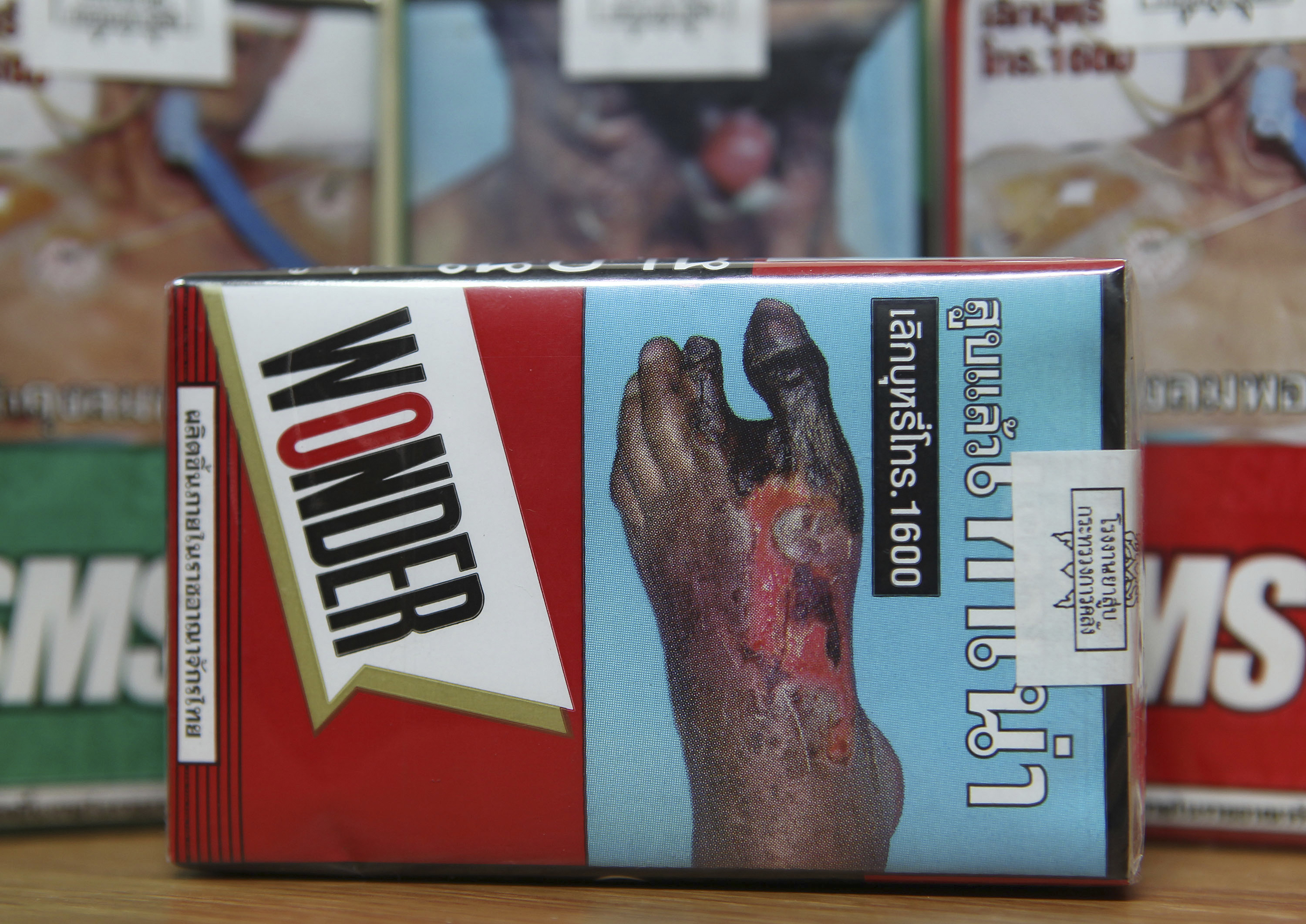 tobacco price per kg in zimbabwe Zimbabwe Tobacco Sales Near US$732 Million as Volumes Surge Past 290  Million Kilograms. Zimbabwe's tobacco marketing season continues to record  strong volumes, with farmers having sold a combined 290.53 million kilograms  of
