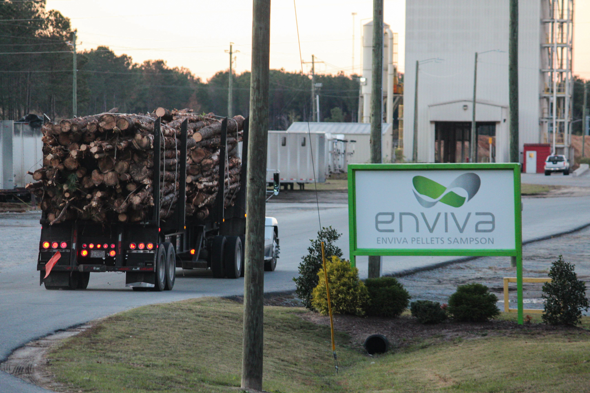 A load of wood enters a wood pellet plant operated by Enviva Partners in Sampson County, N.C. Enviva is one of the largest producers of wood pellets in the U.S. (NPR)