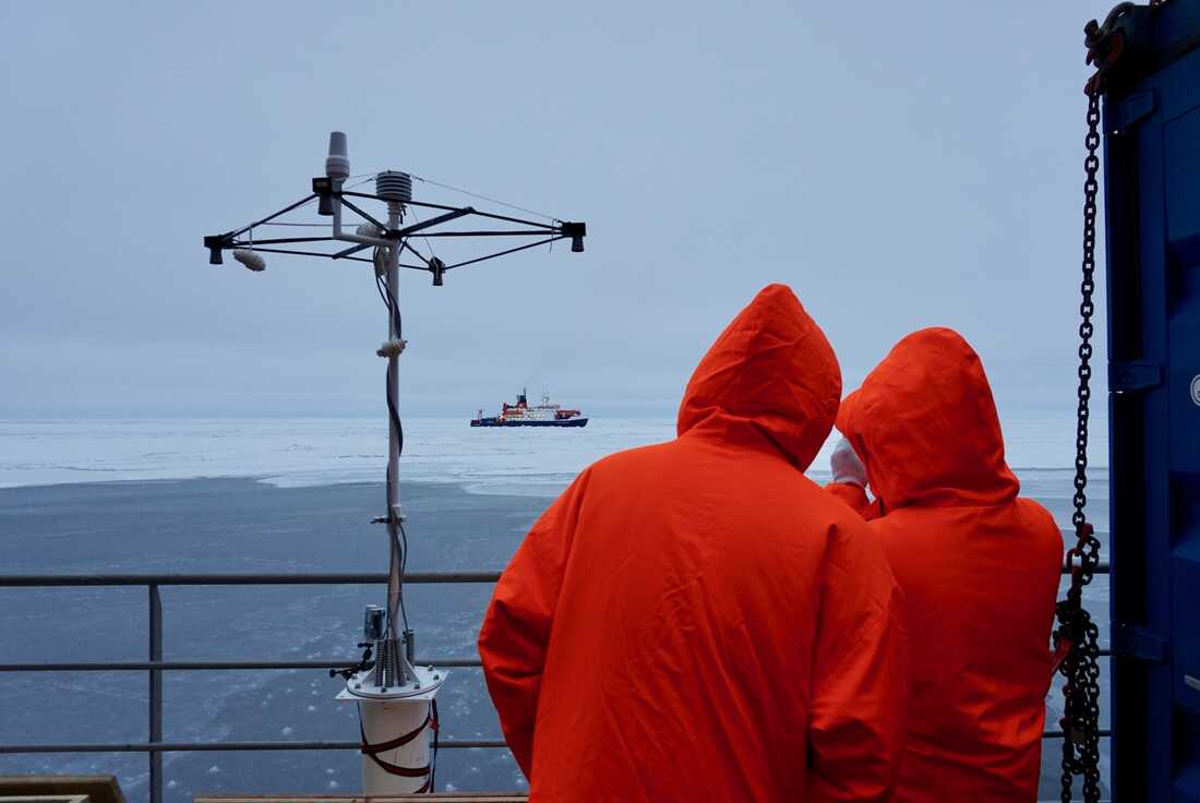 Russia New Super Icebreaker Reaches North Pole During Ice Trials