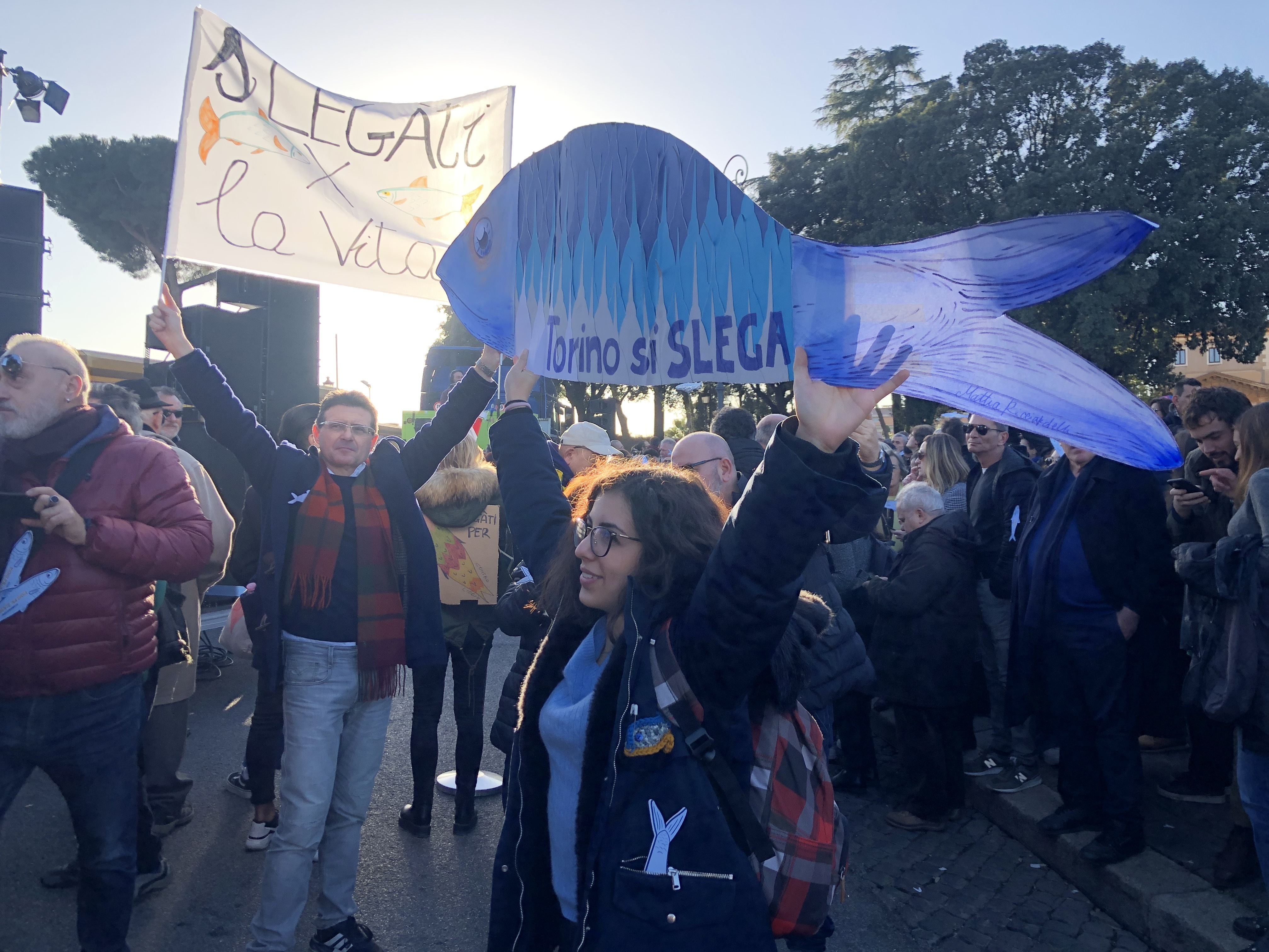 Fed Up With Far Right, Italy's 'Sardines' Protests Call For Civility