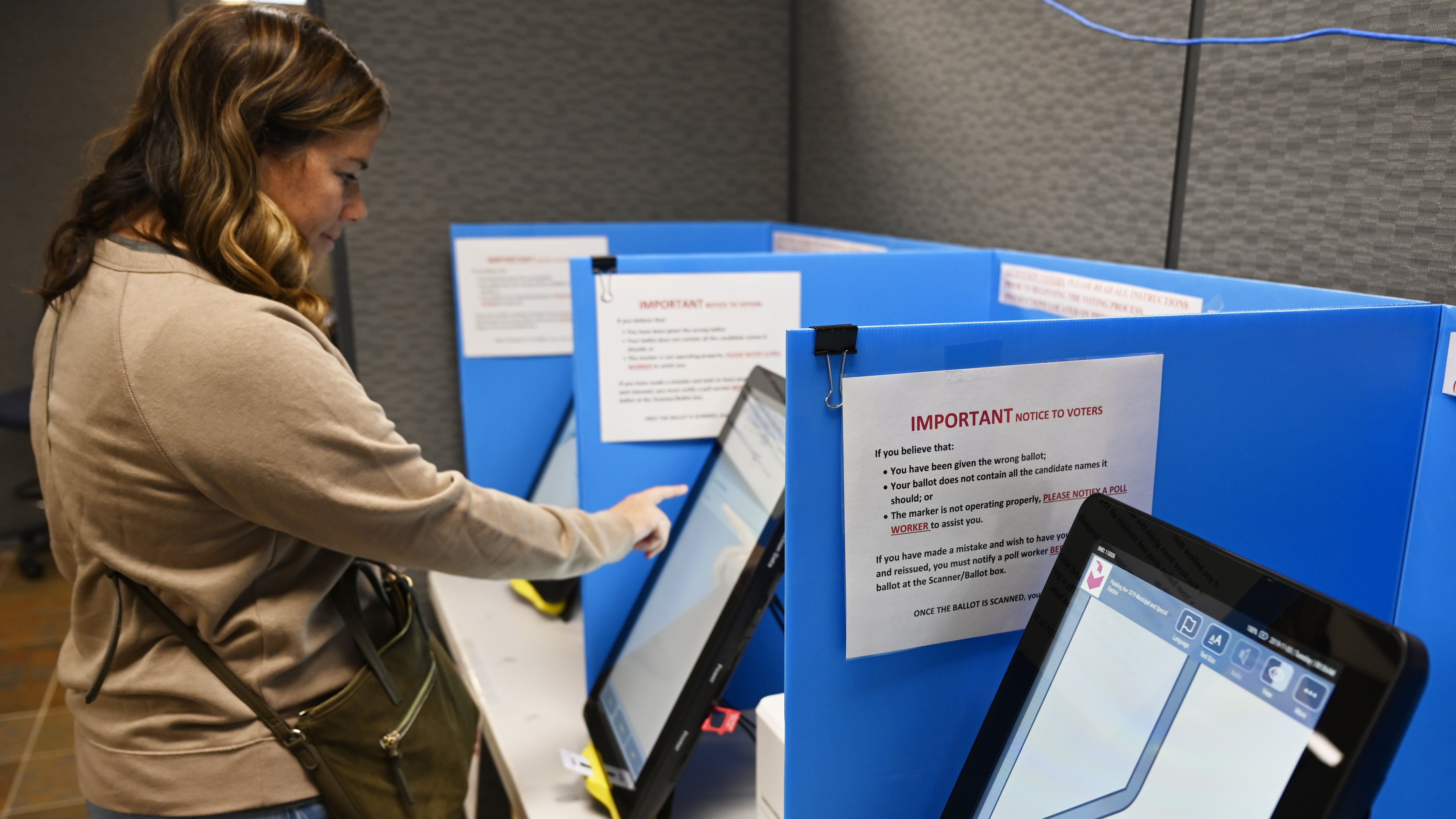 Congress allocates $425 million for election security in new legislation