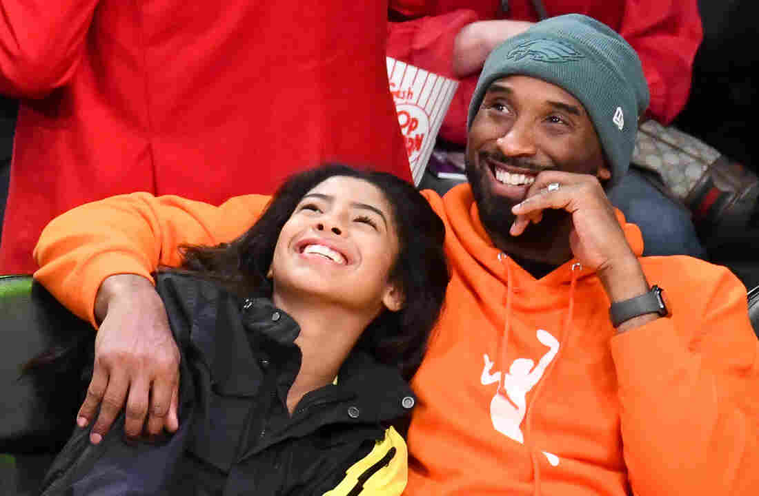 Westlake Legal Group gettyimages-1196594255_custom-04d72c4a2598b3fca94ef63fd54b7976723fbec1-s1100-c15 Basketball Legend Kobe Bryant And Daughter Gianna Die In Helicopter Crash