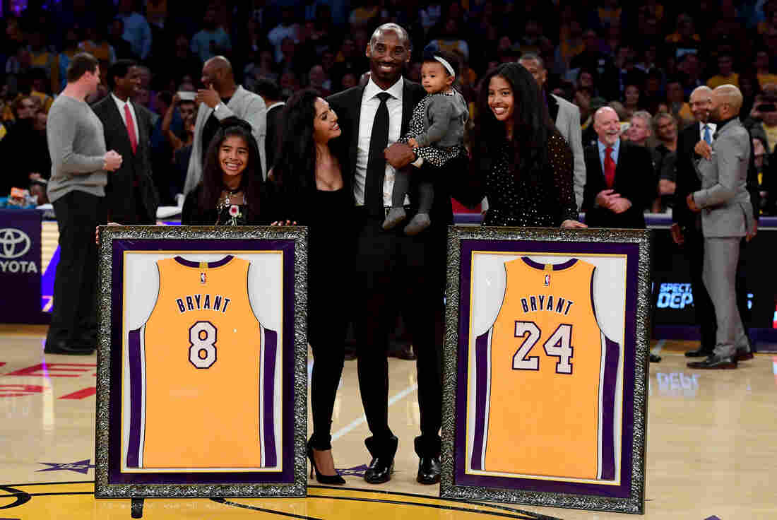Westlake Legal Group gettyimages-895194666-12_custom-ed7e497cce53e1c9976530c855e5f88051731f85-s1100-c15 Basketball Legend Kobe Bryant And Daughter Gianna Die In Helicopter Crash