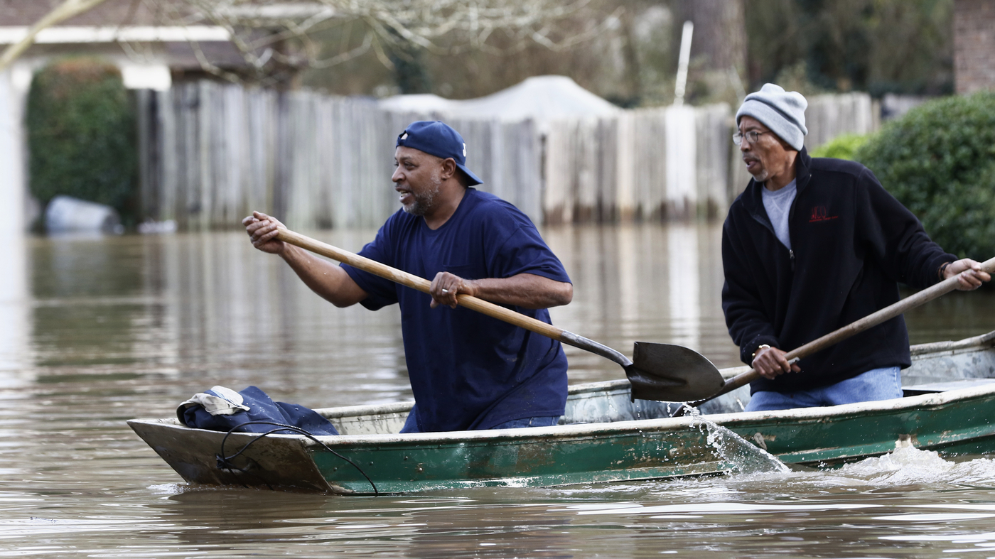 Mississippi Flooding: Hundreds Of Homes Inundated As More Rain Expected ...