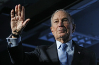 Democratic presidential candidate and former New York City Mayor Mike Bloomberg waves after speaking at a campaign event on Thursday.