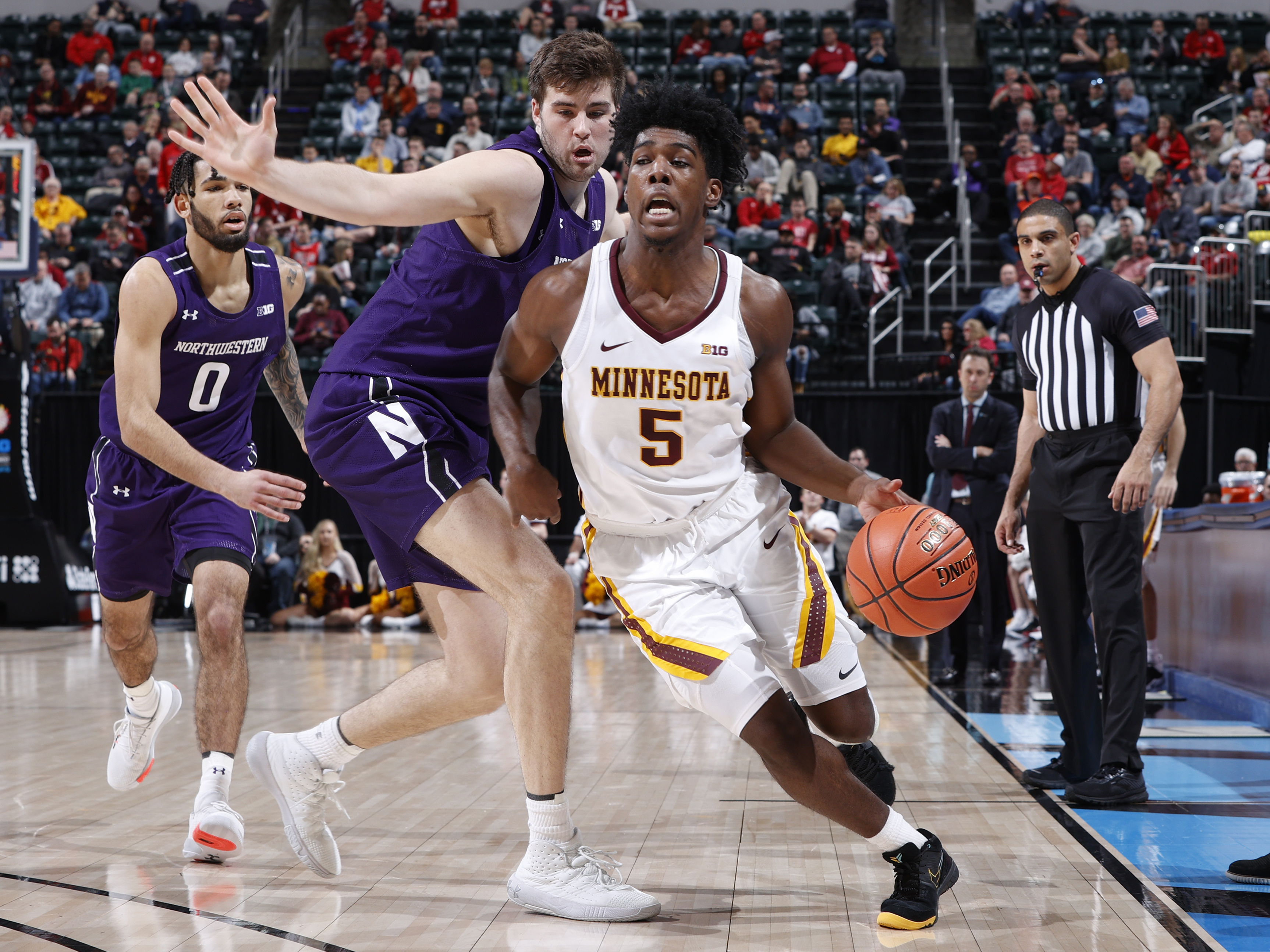 Minnesota and Northwestern played before fans on Wednesday in the first round of the Big Ten Men's Basketball Tournament at Bankers Life Fieldhouse in Indianapolis. (Getty Images)